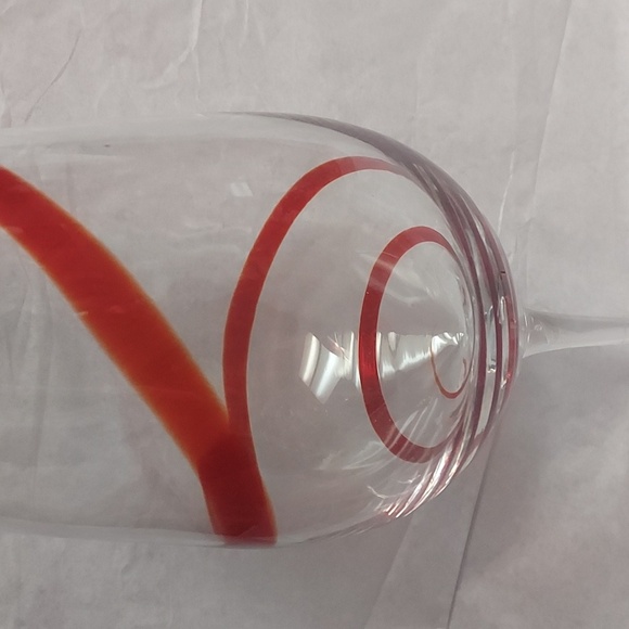 Pier 1 Vintage Red Swirl Wine Glass. - Picture 3 of 8